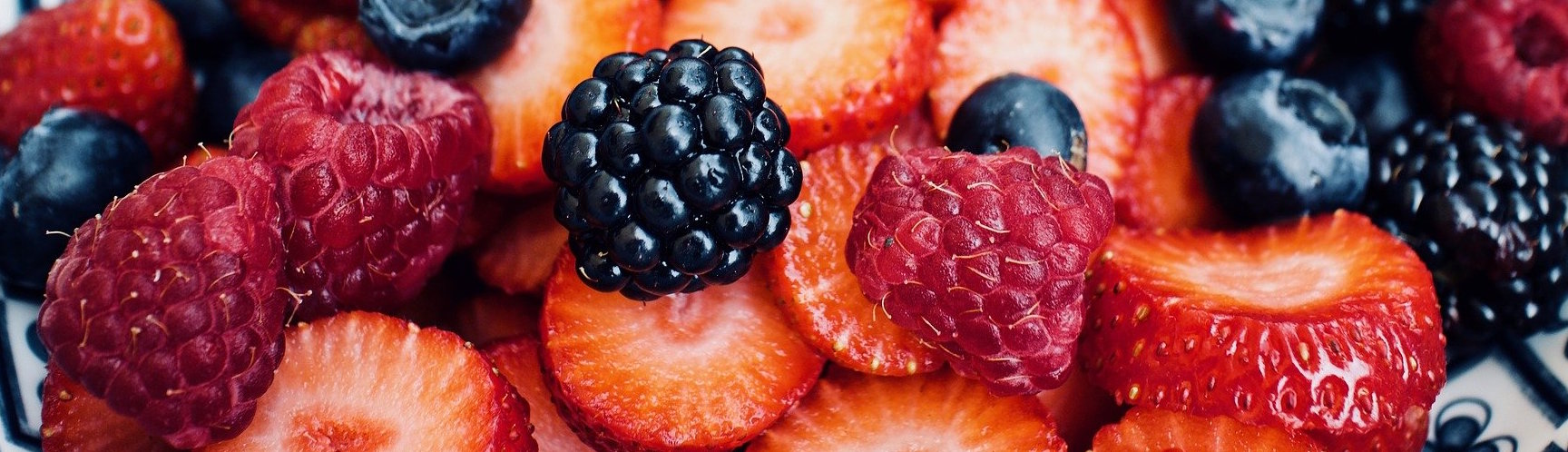 Vielfältige gesunde Früchte